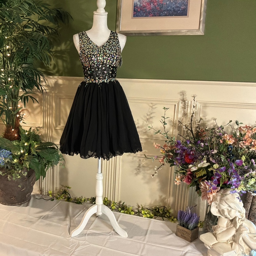 Short black racer back prom homecoming dress